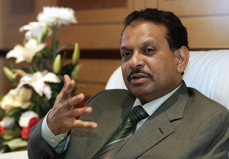 الملياردير يوسف علي