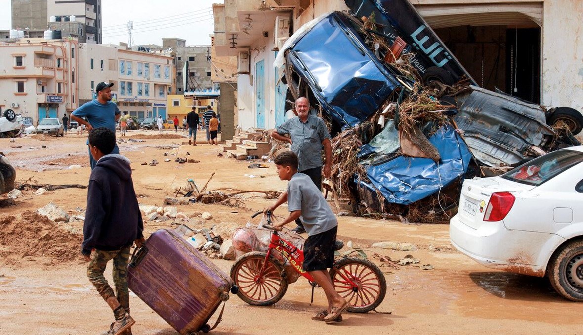 وكالة الأنباء الليبية .. 5300 قتيل وآلاف المفقودين جراء السيول التي ضربت مدنا في الشرق الليبي