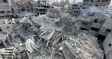 استهداف البيوت المدنية في غزة وارتفاع عدد الشهداء إلى أكثر من 800 شهيد