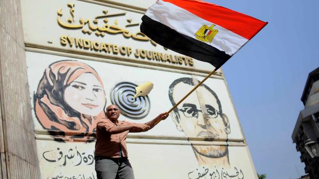 انتهاكات بحق الصحفيين في مصر
