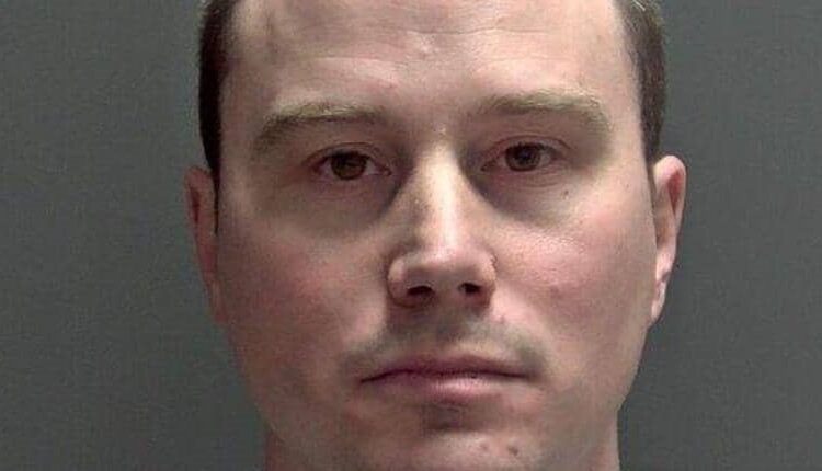 ديفيد ويسلون المتحرش