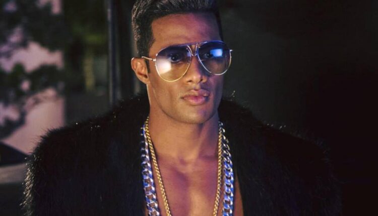 محمد رمضان يطلق عطره الخاص