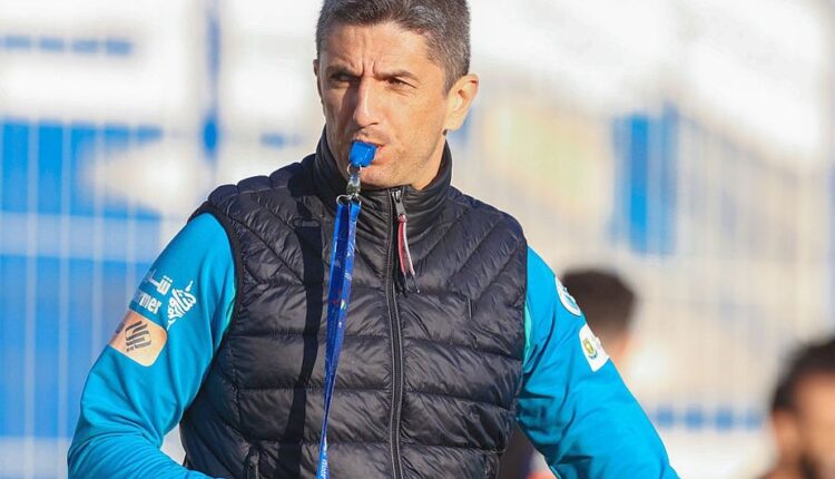 رازفان لوشيسكو وهو يودع فريق الهلال