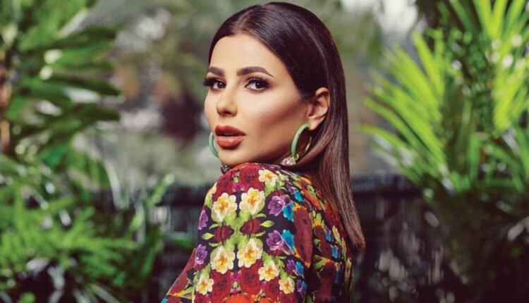 مهيرة عبد العزيز