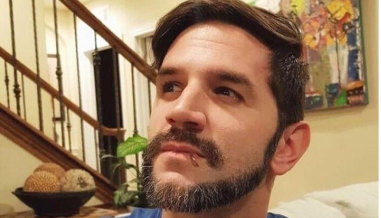 موضة لحية ذيل القرد.