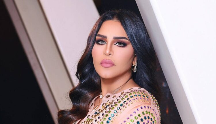 شاهد رد أحلام على متابع طالبها بالدفاع عن فلسطين