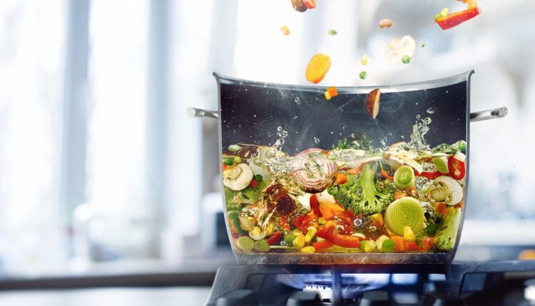 أطعمة تساعد على إنقاص الوزن ونمو الشعر