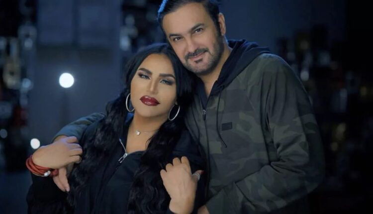 أحلام وزوجها