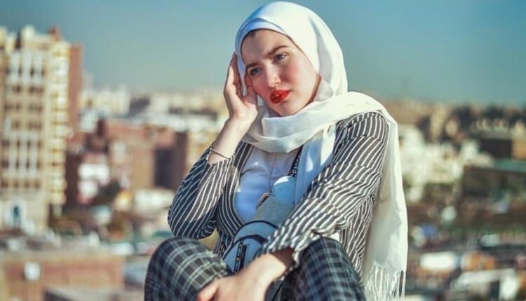 حنين حسام في سجن النساء