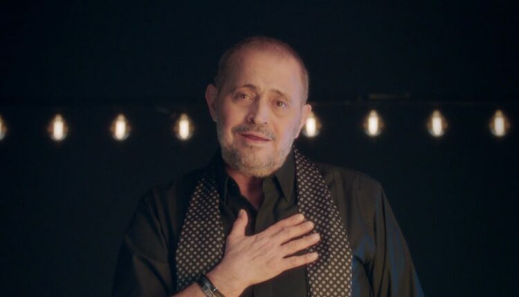 شاهد ماذا فعلت فتاة في حفل جورج وسوف