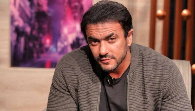 زوج ياسمين عبد العزيز يهنئ ابنتها بتخرجها  