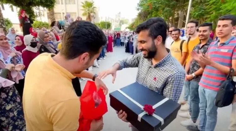 ممر شرفي لطالب صيدلة