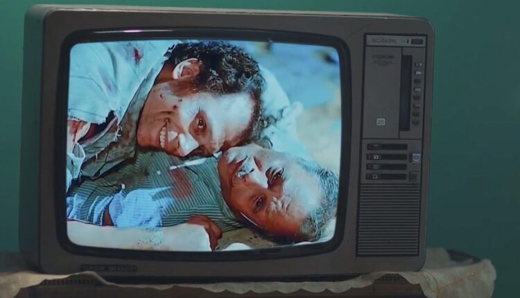 مشاهد مؤثرة في فيلم عادل امام إحنا بتوع الأتوبيس