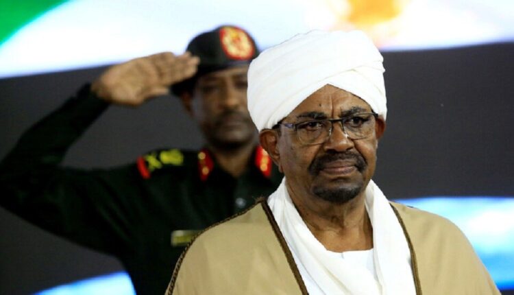 بعد انضمام السودان للمحكمة الجنائية الدولية.. هل يتم تسليم عمر البشير للمحاكمة