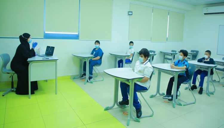 وزارة الصحة السعودية تعتمد آلية جديدة لقبول طلاب المرحلة الإبتدائية