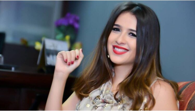 ياسمين عبدالعزيز