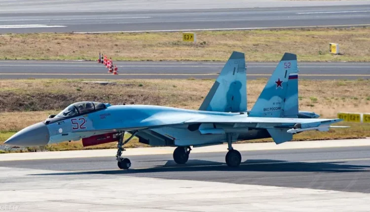 طائرة مقاتلة من طراز سوخوي 35