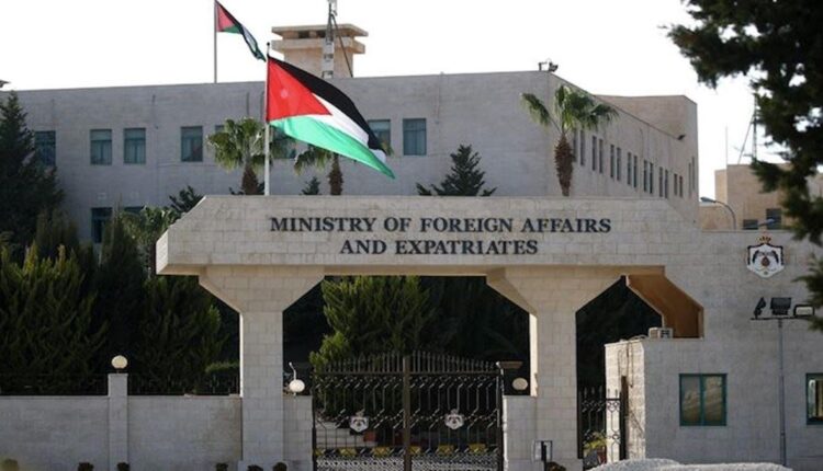 تعرض منزل السفير الاردني في السودان للنهب والتخريب