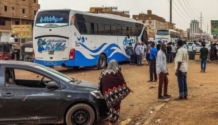 الفرار من السودان