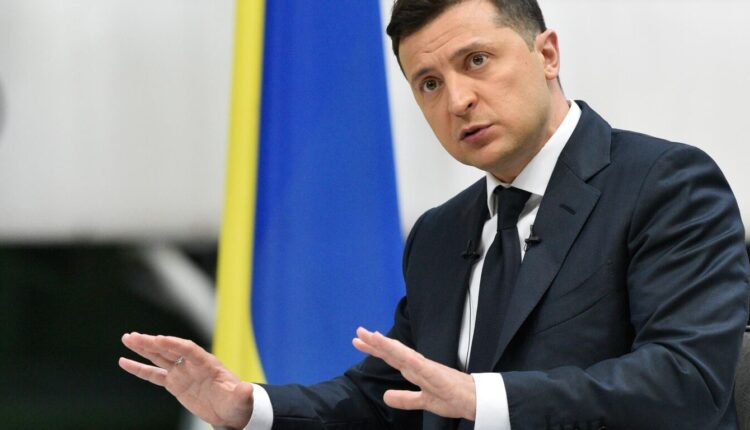 إلى أوكرانيا