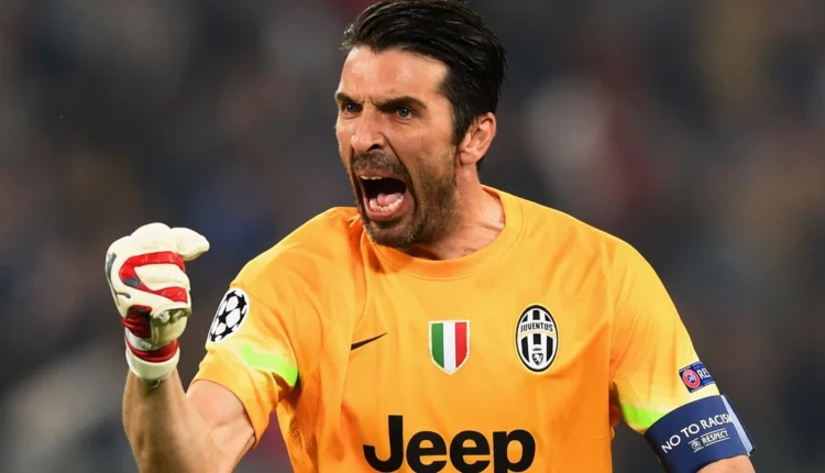 النجم الإيطالي وحارس فريق "بارما" يتلقى عرضاً من الدوري السعودي