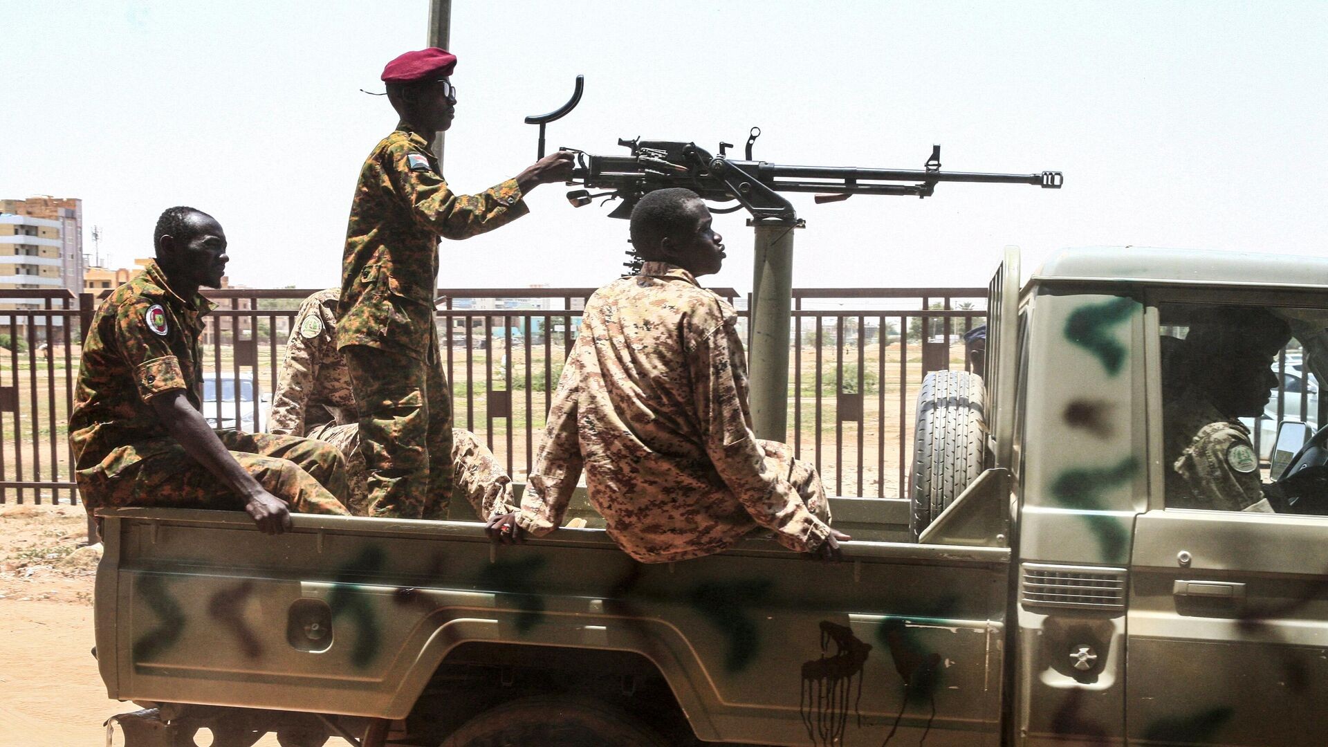 تجدد الاشتباكات العنيفة بين الجيش السوداني وقوات الدعم السريع في العاصمة الخرطوم