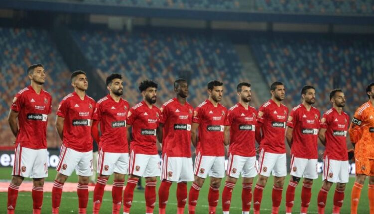 لاعبي النادي الأهلي