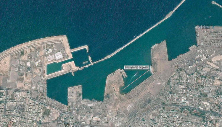 رائد فضاء إماراتي يتغزل في لبنان وعاصمتها بنشر صورة جوية لبيروت من الفضاء