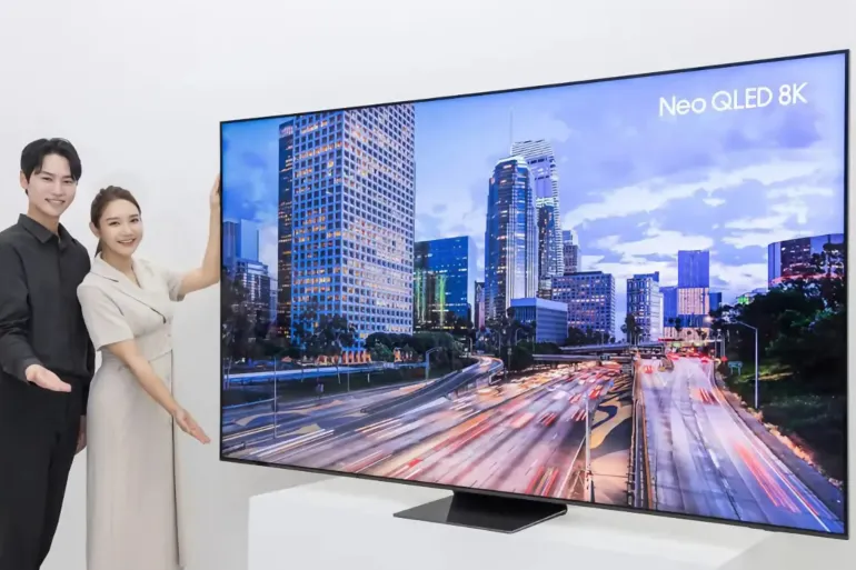 شركة سامسونغ تطلق جهاز تلفاز يبلغ سعره أكثر من 38 ألف دولار