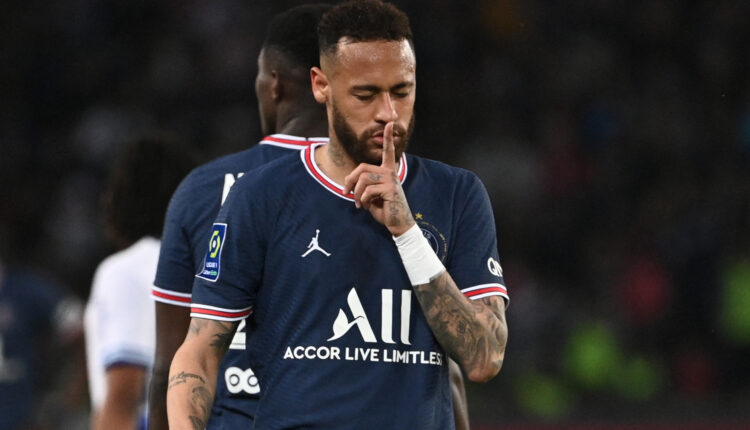 الهلال السعودي يتوصل لاتفاق لضم اللاعب نيمار لمدة موسمين