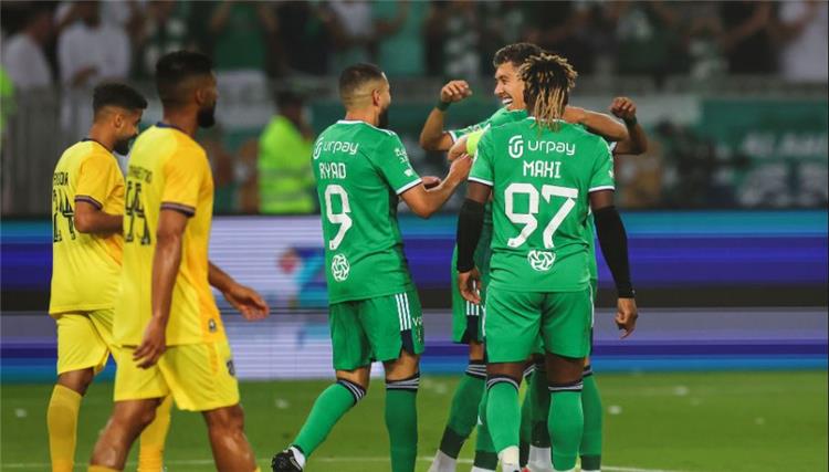 انطلاق أولى مباريات دوري روشن السعودي بفوز الأهلي بثنائية اللاعب البرازيلي فرمينو