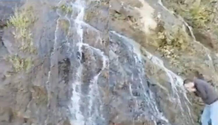 زلزال المغرب يفجر ينابيع المياه في عدة مناطق من البلاد