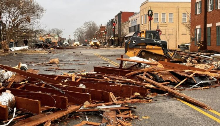 عواصف شديدة جنوب الولايات المتحدة