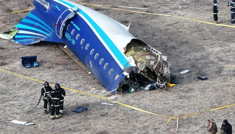 الطائرة الأذربيجانية