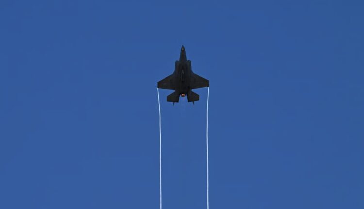 صفقة الطائرات السويسرية