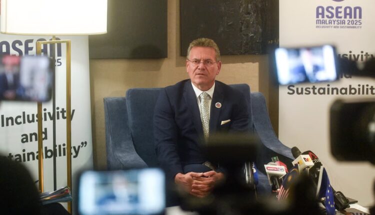 مفوّض التجارة الأوروبي ماروش شيفتشوفيتش