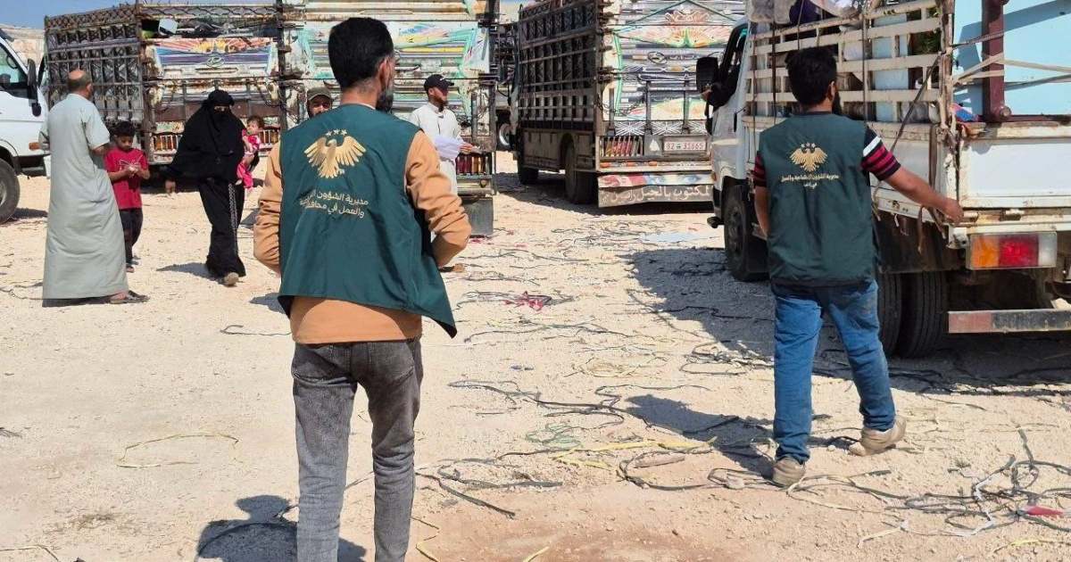 عودة 222 عائلة لريف حماة ومحافظ إدلب يعلن مغادرة 162 ألفا المخيمات