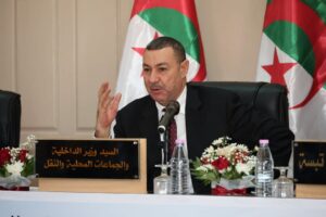 وزير الداخلية الجزائري: لم أشهد في حياتي هكذا ارتفاعا في الأسعار