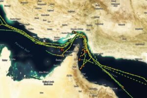 الحرس الثوري الإيراني يرفض عبور السفن الأمريكية والإسرائيلية عبر هرمز